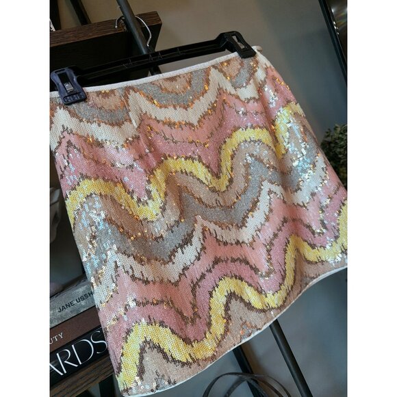 Saylor Sequin Chevron Mini Skirt Pink Nude Gray Womens Size Small - Picture 2 of 6